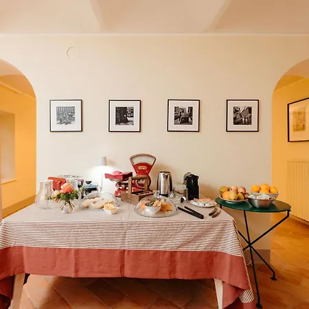 Cascina Fontanavi 4* Costigliole d'Asti