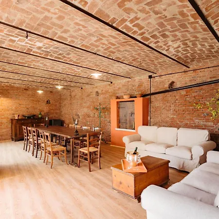 Cascina Fontanavi Bed & Breakfast