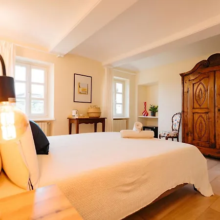 Cascina Fontanavi 4* Costigliole d'Asti