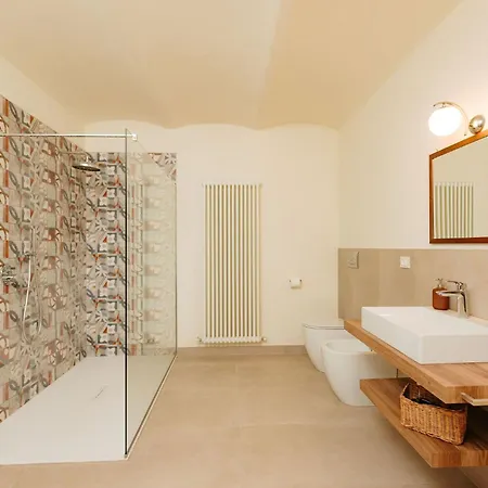 Bed & Breakfast Cascina Fontanavi 4*