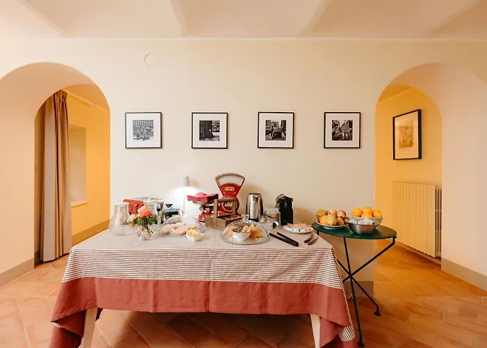 Cascina Fontanavi 4* Costigliole d'Asti