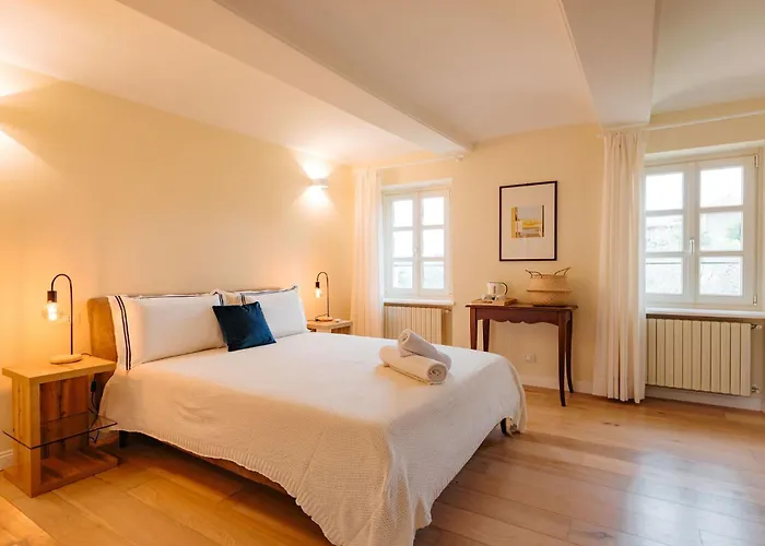 Cascina Fontanavi Bed & Breakfast
