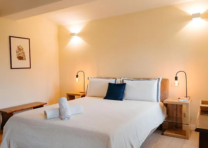 Cascina Fontanavi Bed & Breakfast