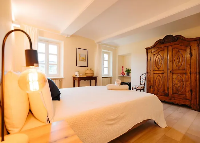 Cascina Fontanavi 4* Costigliole d'Asti