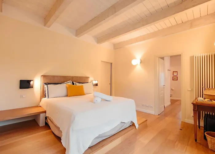 Cascina Fontanavi 4* Costigliole d'Asti