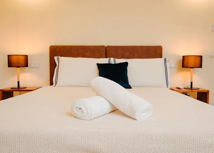 Cascina Fontanavi Bed & Breakfast