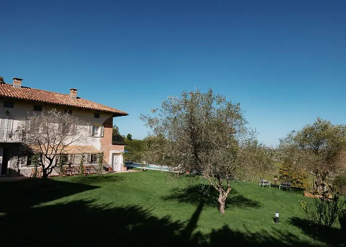 Cascina Fontanavi Bed & Breakfast