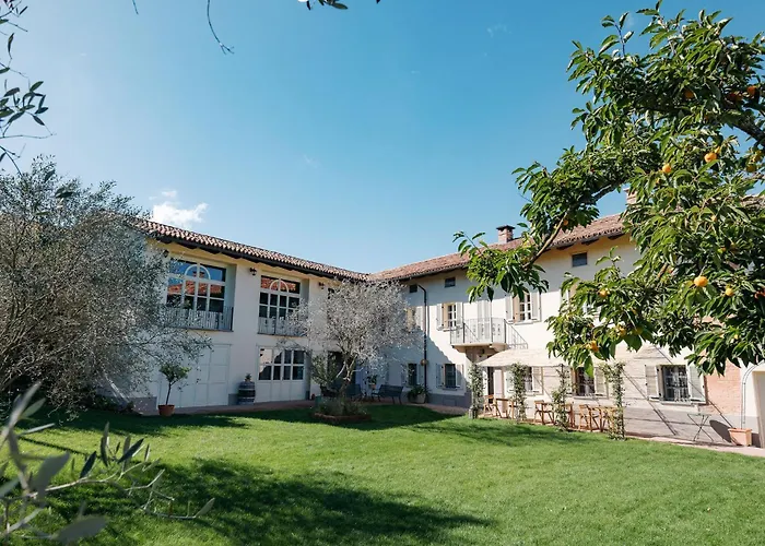 Cascina Fontanavi 4*